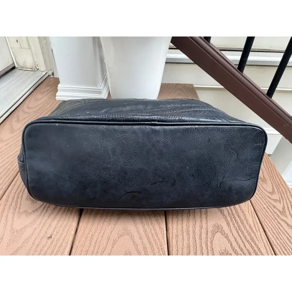 Coach Signature Patent Leather Shoulder Bag F17421 (220